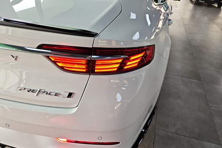 Used Geely Auto Preface 
