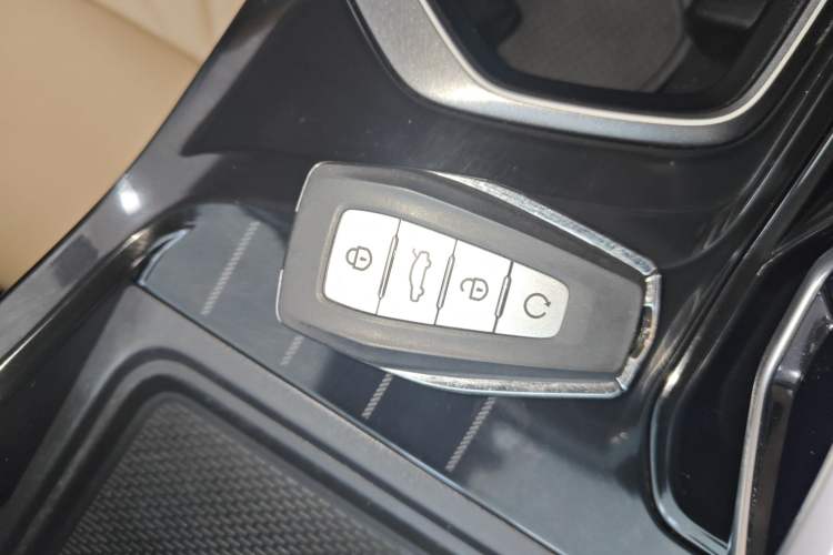 Used Geely Auto FX11 2023 1.5TD DCT Luxury Version
