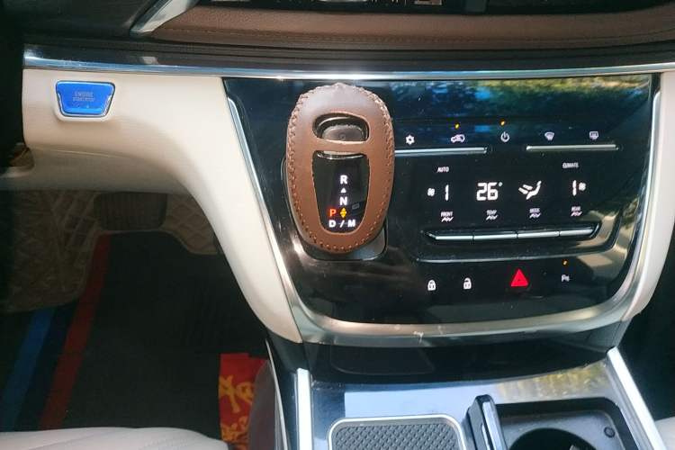 Used Buick GL8 2023 Land Executive Class Smart Enjoyment Model