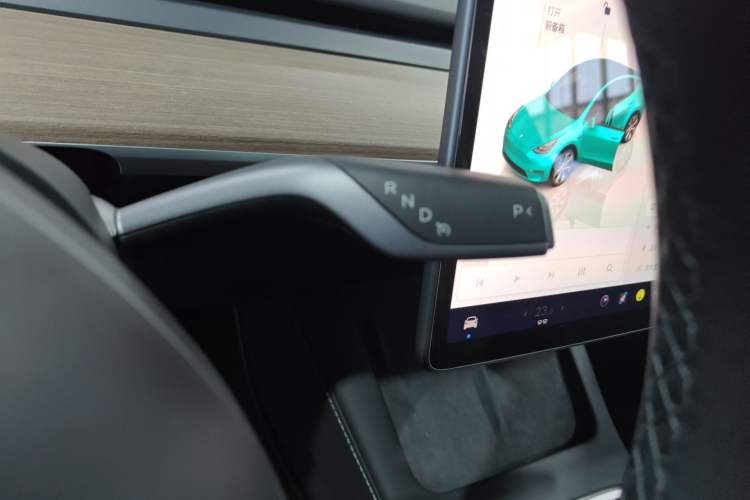 Used Tesla Model Y 2022 Rear-Wheel-Drive Version
