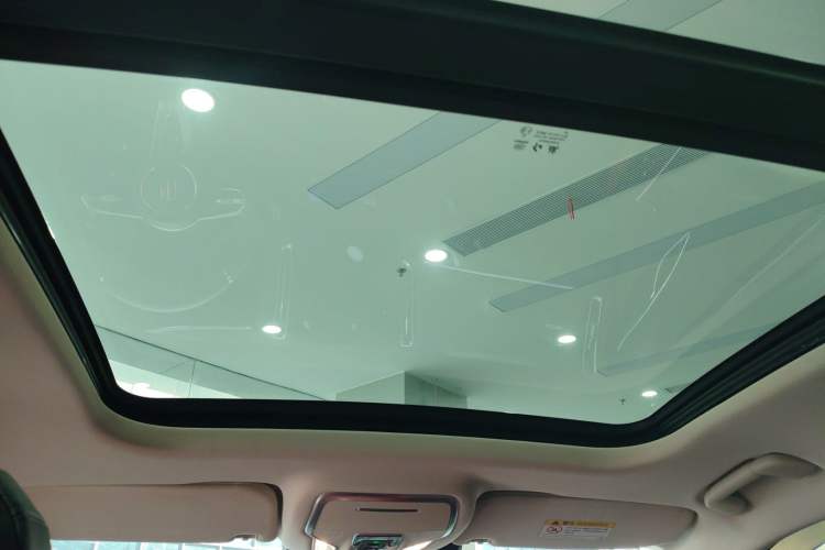 Used Hongqi HS3 2023 1.5T Two-Wheel Drive Shanwei Edition