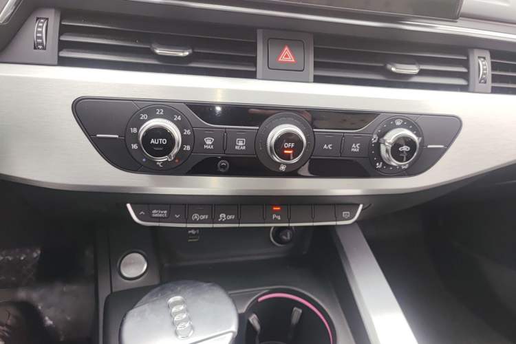 Used Audi A4L 2020 40 TFSI Fashion Dynamic Model