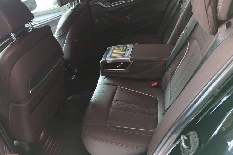 Used BMW 5 Series 2021 530Li Luxury Edition M Sport Package