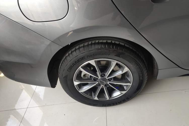 Used BYD Destroyer 05 2024 HONOR Edition DM-i 55KM Luxury Model
