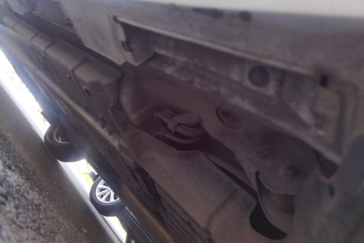 Used Toyota Camry 2016 2.0E 10th Anniversary Elite Edition
