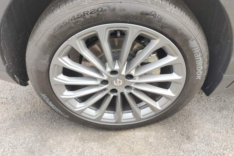 Used Leapmotor C11 2024 Range-Extended 300 Luxury Edition