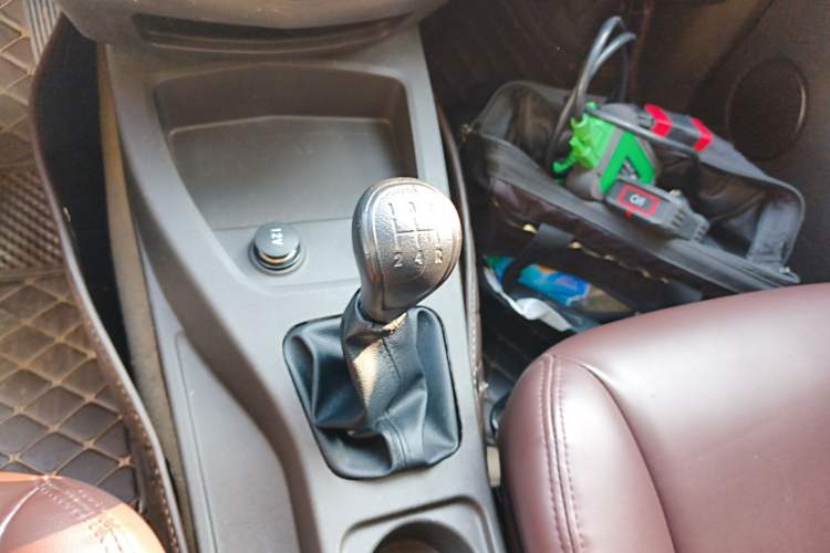 Used Wuling Hongguang 2014 1.5L S Standard Version
