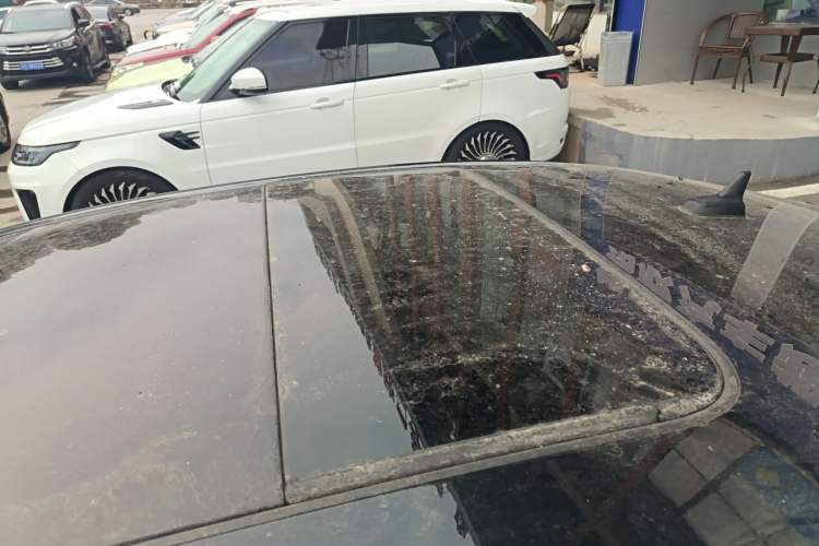 Used Volkswagen Passat 2022 330TSI Starry Luxury Edition – Exclusive Special Edition