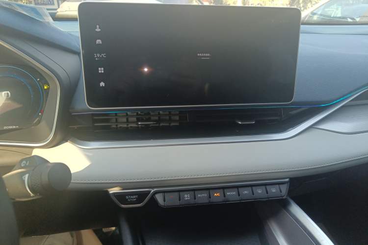 Used Geely Auto Preface 2023 2.0TD Prestige Version