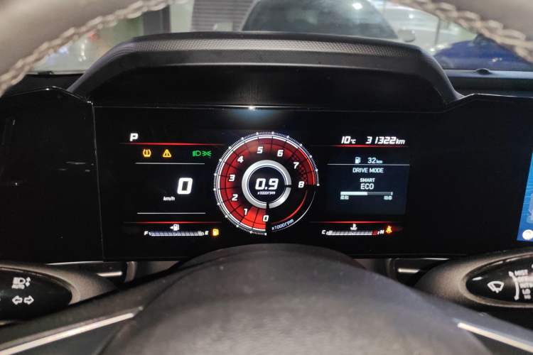 Used Hyundai Elantra 2021 1.5L CVT LUX Prestige Edition
