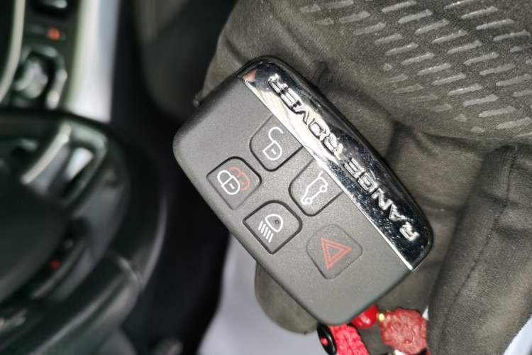 Used Land Rover Range Rover Evoque 2014 2.0T 5-Door Ignite Edition
