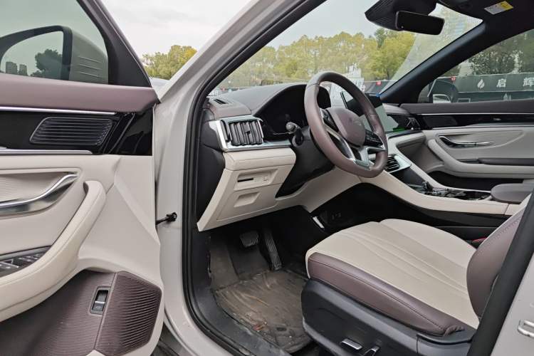 Used BYD Song PLUS New Energy 2024 Honor Edition EV 520km Flagship Model
