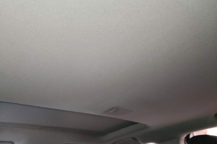 Used Buick Encore 2015 1.4T Automatic Two-Wheel Drive Urban Elite Version
