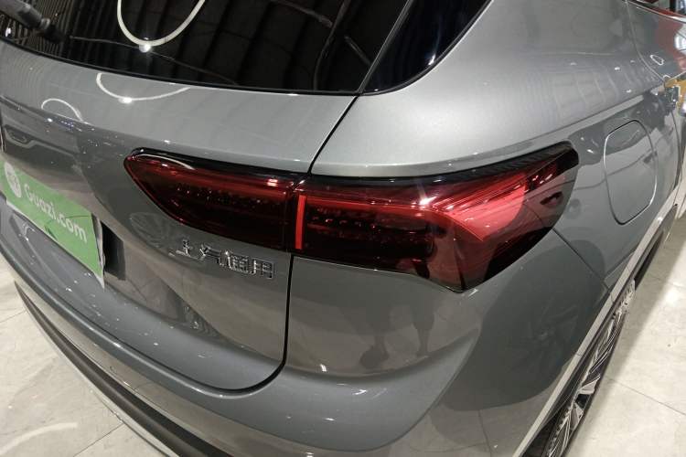 Used Buick Envision 2025 25T Entry-Grade Platinum Edition
