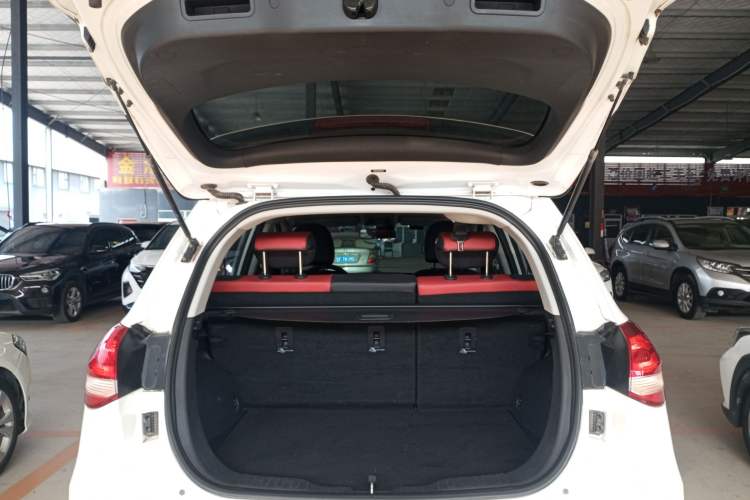 Used Haval H2 2017 Blue Label 1.5T Automatic Two-Wheel Drive Luxury Model
