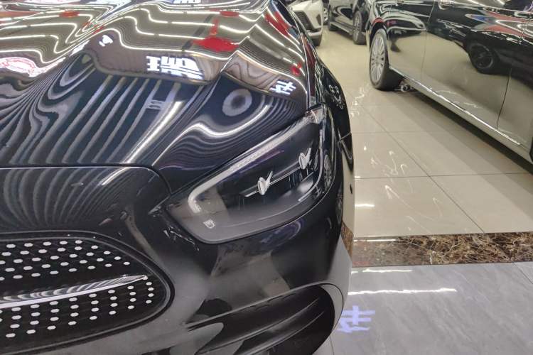 Used Mercedes-Benz E-Class 2021 Restyled E 260 Luxury Sports Edition
