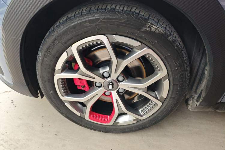 Used ORA Good Cat GT 2022 Mulan Edition 401 km Standard Range
