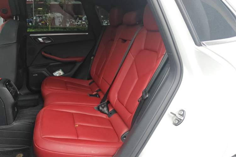 Used Porsche Macan 2024 Macan 2.0T
