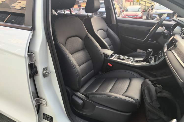 Used Geely Auto Emgrand 2021 UP 1.5L CVT Luxury Model