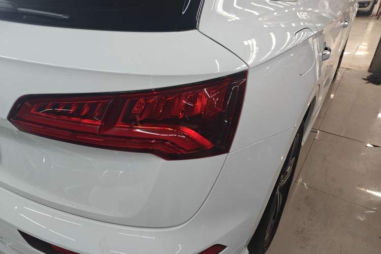 Used Audi Q5L 2020 Updated 40 TFSI Prestige Fashion Edition
