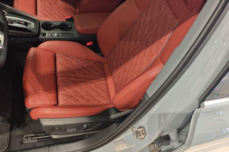 Used Audi A3 2025 A3L Limousine 35TFSI Prestige Edition + Luxury Selection Package