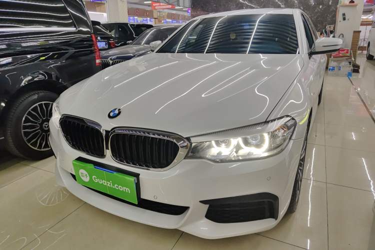 Used BMW 5 Series 2019 Facelifted 530Li Leading Edition M Sport Package
