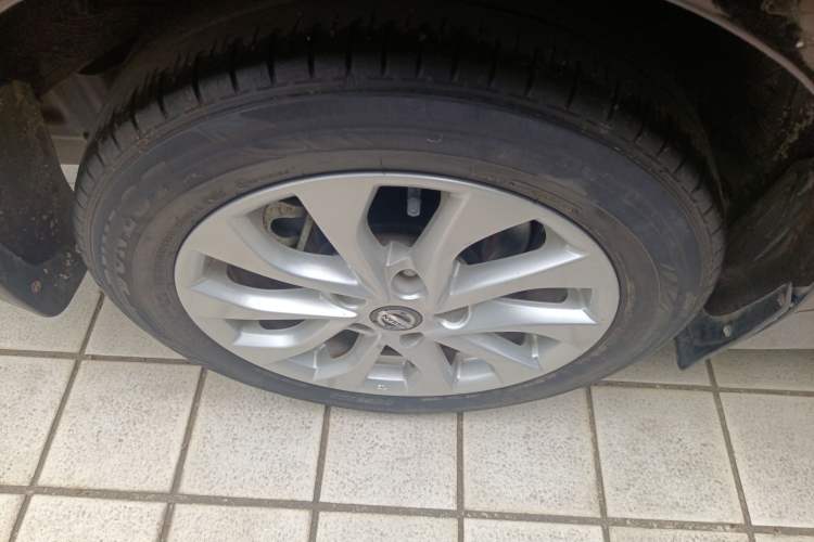 Used Nissan Sylphy 2019 1.6XV CVT Smart Connect Luxury Edition China VI Standard