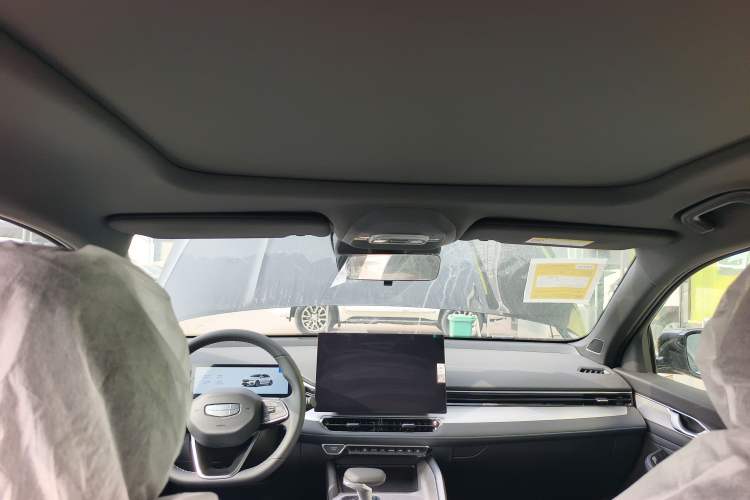 Used Geely Auto Preface 2025 Dongfang Yao 1.5TD Kunlun Edition