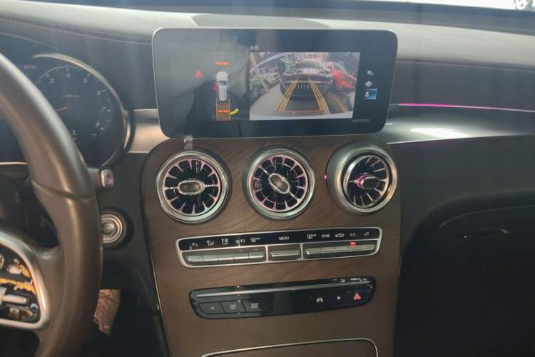 Used Mercedes-Benz GLC 2020 GLC 300 L 4MATIC Dynamic Edition