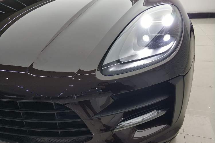 Used Porsche Macan 2021 Macan 2.0T