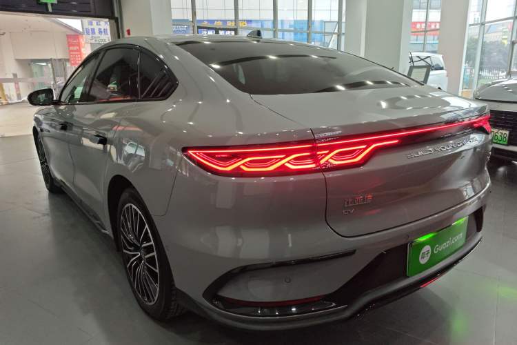 Used BYD Han 2025 EV with 701 km of Laser Radar-Enabled Intelligent Driving