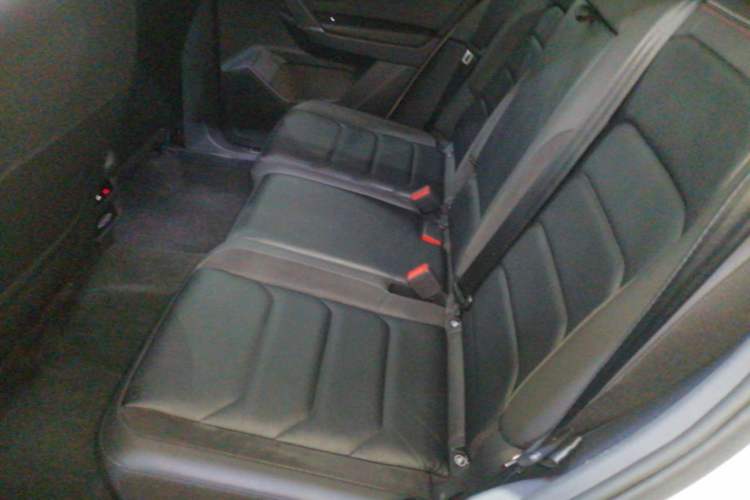 Used Volkswagen Tayron 2019 330TSI Four-Wheel Drive Luxury Version China V Standard
