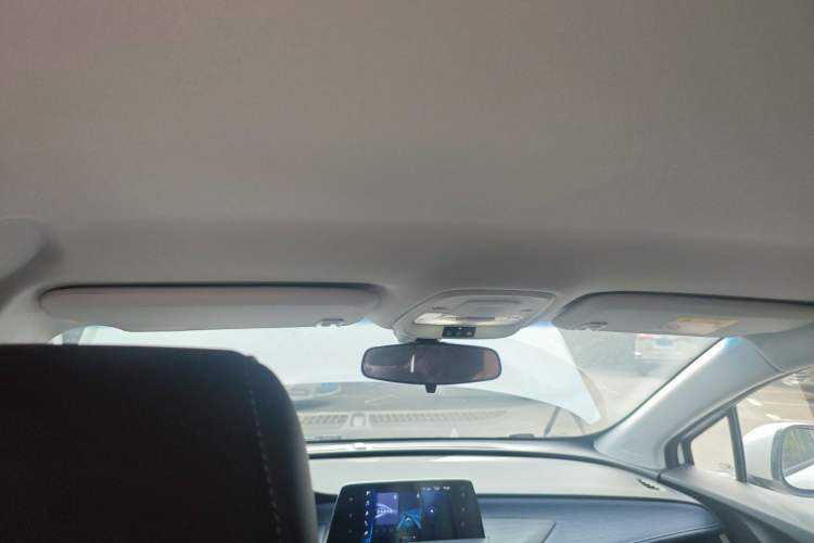 Used Buick Velite 6 2024 450km Range Commuter Version
