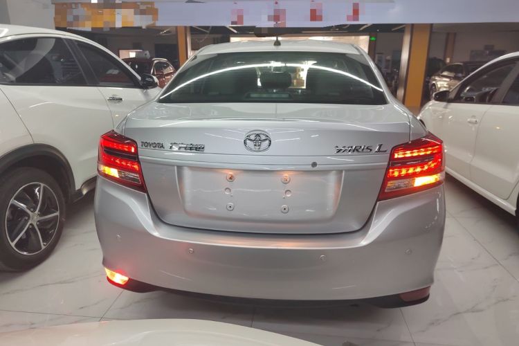 Used Toyota YARiS L 2017 1.5E CVT Dynamic Edition
