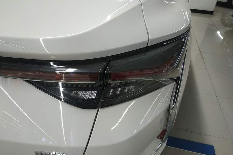 Used Dongfeng Aeolus Yixuan 2021 230T Automatic ZuiFeng Edition