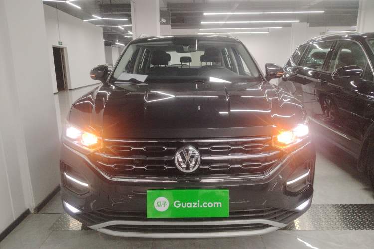 Used Volkswagen Tayron 2020 330TSI Two-Wheel Drive Luxury Smart Connectivity Version
