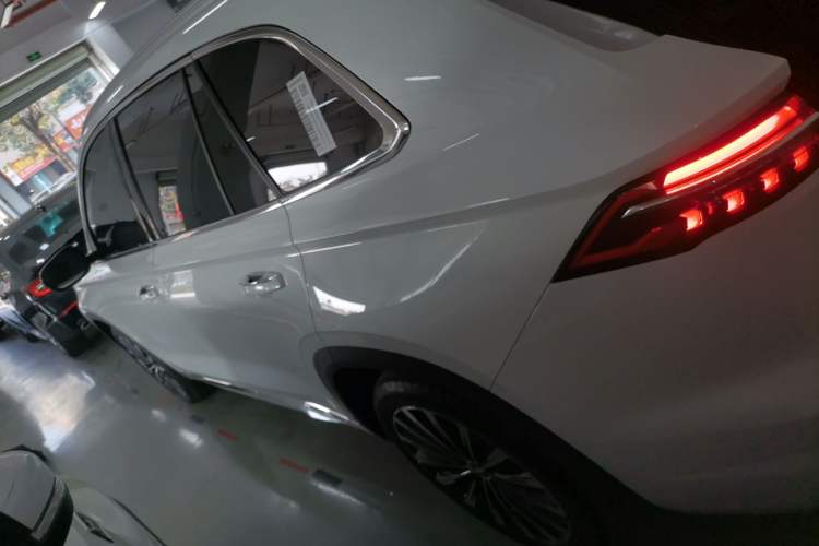 Used Geely Auto Monjaro L 2025 Dongfang Yao 2.0TD Automatic Lanxing Edition
