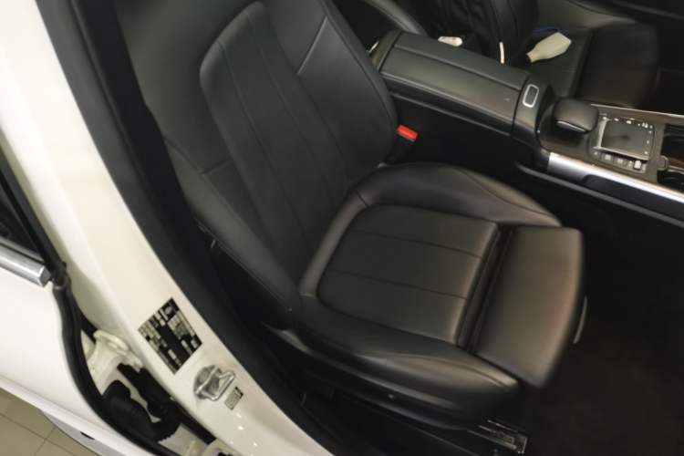 Used Mercedes-Benz GLB 2020 Facelift GLB 200 Fashion Edition
