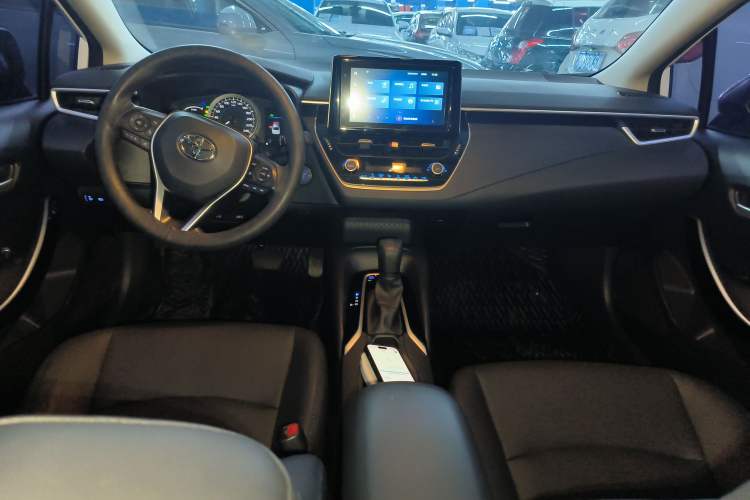 Used Toyota Corolla 2021 Dual-Motor 1.8L E-CVT Elite Edition
