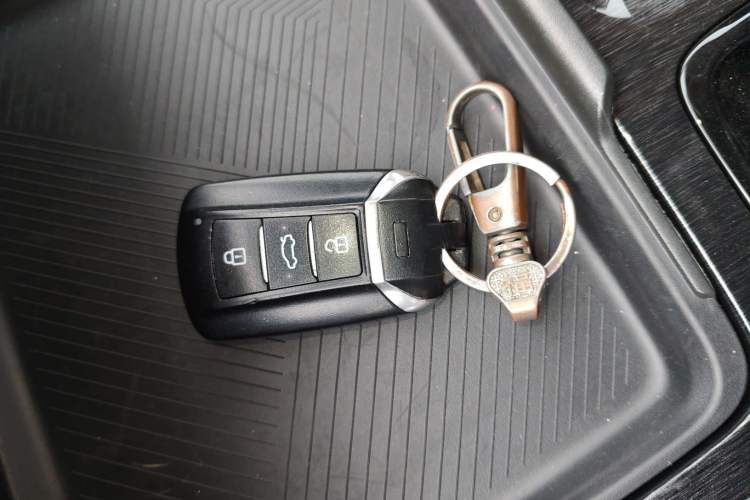 Used Dongfeng Aeolus Yixuan MAX 2021 1.5T Ultra-Stylish Trendsetter Edition