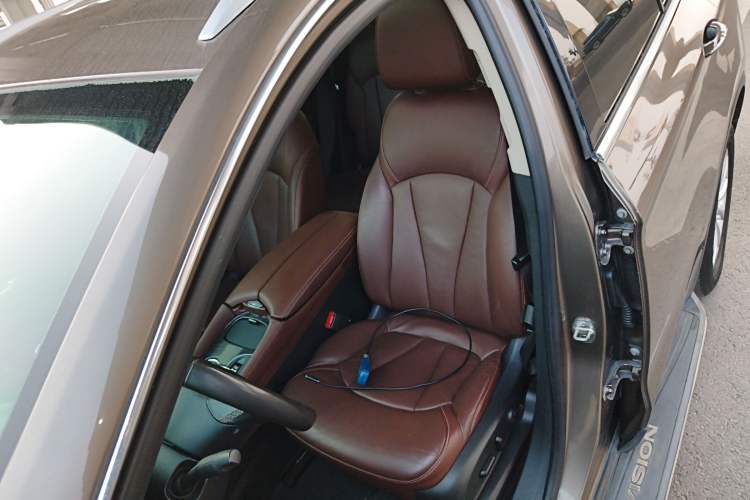 Used Buick Envision 2014 28T Four-Wheel Drive Elite Model
