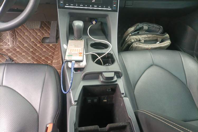 Used Toyota Avalon 2019 2.0L Ambition Edition China VI
