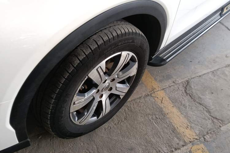 Used GAC Trumpchi GS7 2017 320T Two-Wheel-Drive Luxury Smart Connectivity Model