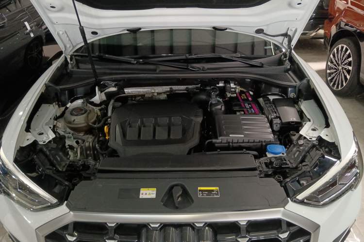 Used Audi Q3 2022 40 TFSI Fashion Dynamic Model
