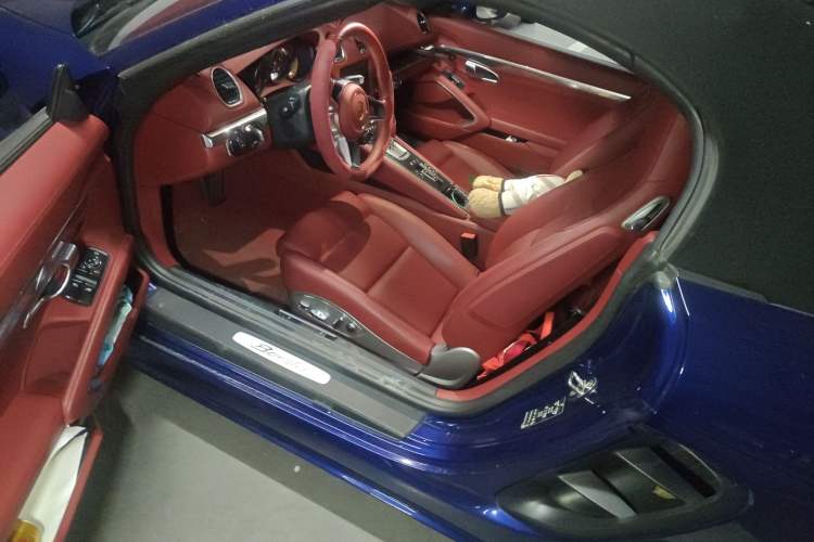 Used Porsche 718 2022 Boxster 2.0T