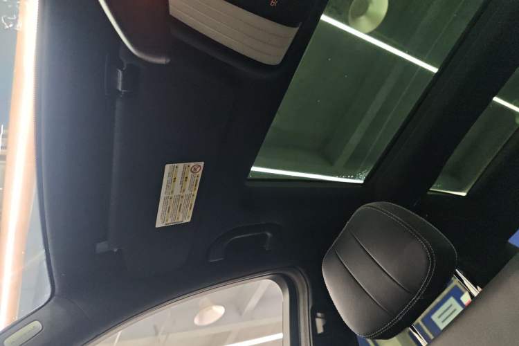 Used Mercedes-Benz E-Class 2014 E 260 L Luxury Model
