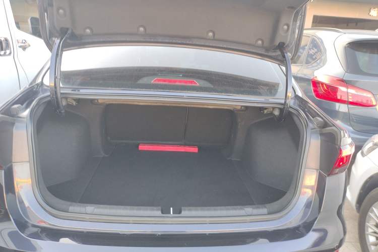 Used Geely Auto Emgrand 2022 4th Generation 1.5L CVT Flagship Model