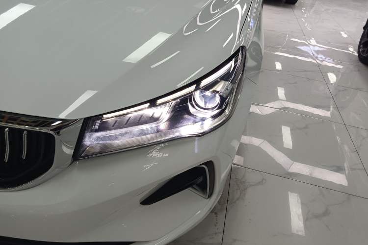 Used Geely Auto Emgrand 2022 4th Generation 1.5L CVT Luxury Model
