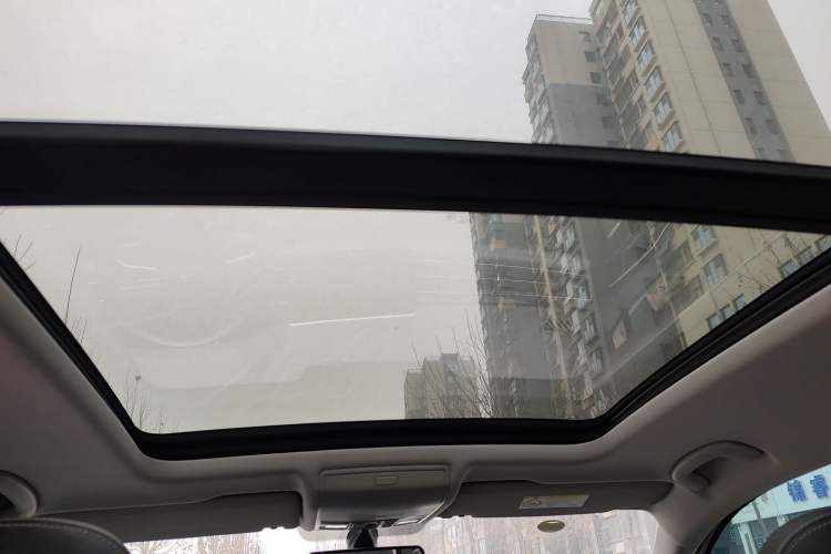 Used Volkswagen Tiguan L 2024 300TSI Automatic Two-Wheel Drive Smart Edition
