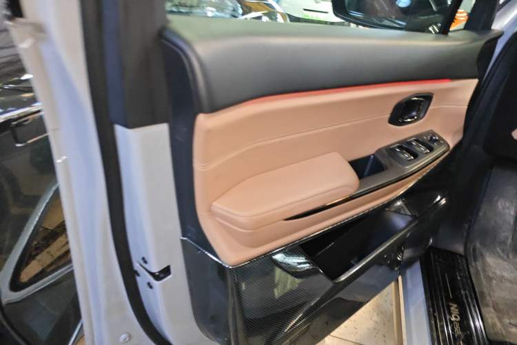 Used Nio ES8 2020 580 km Range Signature Edition Six-Seater Version
